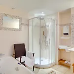 בית נופש Les Maisons De Concasty Boisset (Cantal)