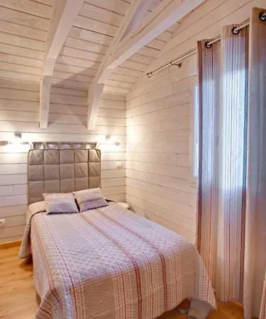 Prázdninový dům Les Maisons De Concasty Boisset (Cantal)