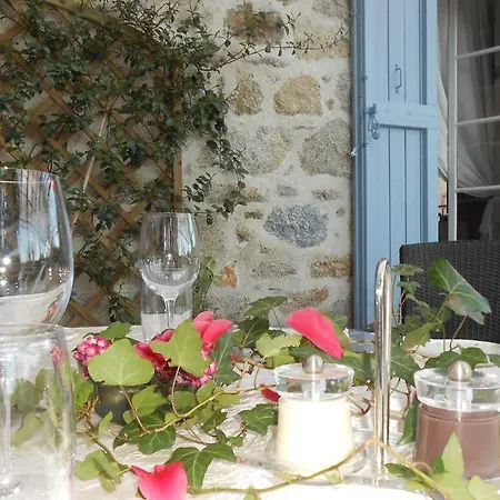 Les Maisons De Concasty Дом отдыха Boisset (Cantal)