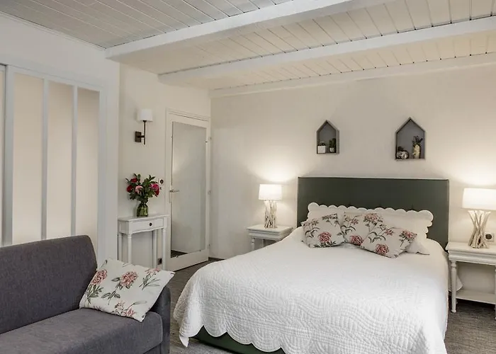 Les Maisons De Concasty