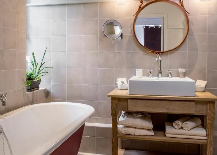 Les Maisons De Concasty Дом отдыха *